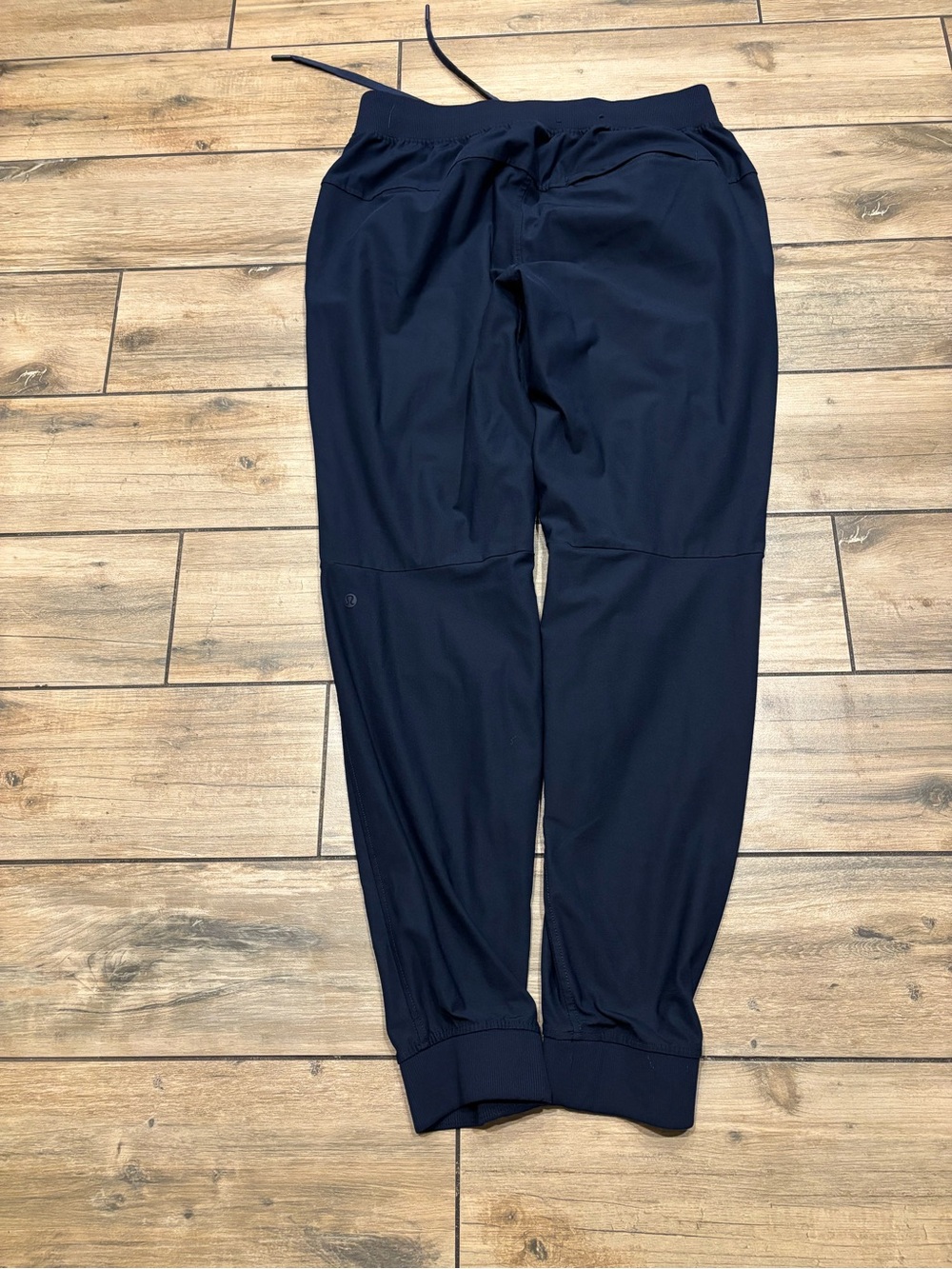 Lululemon Dark Navy Blue Athletic Workout Jogger Pants Size M 30 inch inseam
